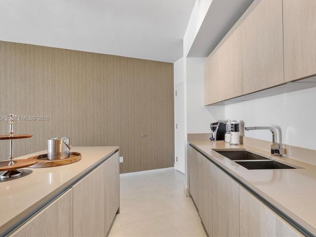 Apartment for sale  Unit #3209 - photo 7512283