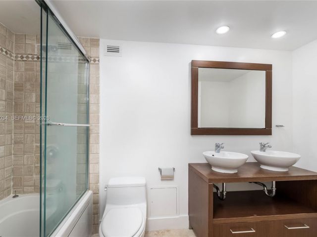 Apartment for sale  Unit #1512 - photo 7510077