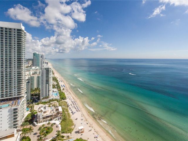 Apartment for rent  Unit #3401 - photo 7499005