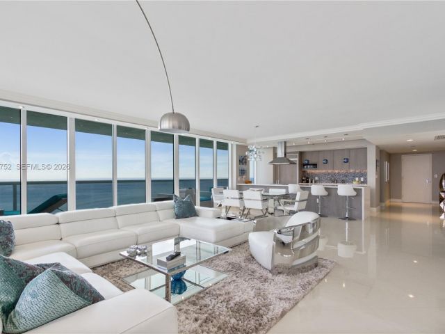 Apartment for rent  Unit #3401 - photo 7499007