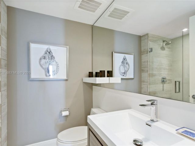 Apartment for rent  Unit #3401 - photo 7499015