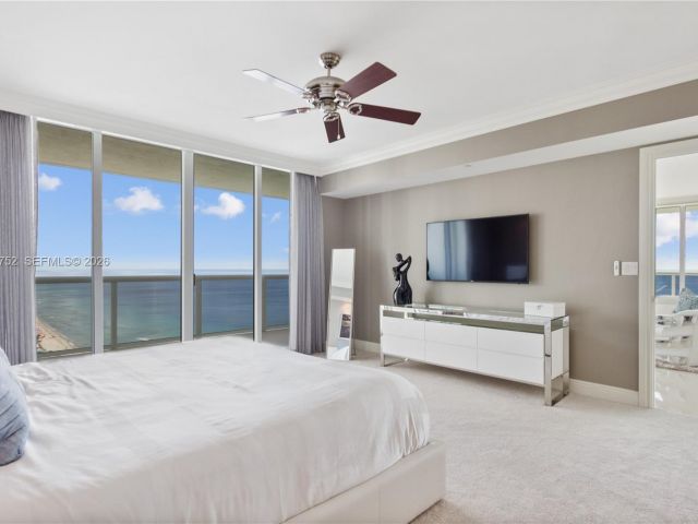 Apartment for rent  Unit #3401 - photo 7499020