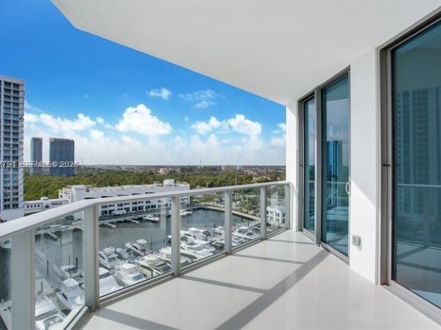 Apartment for rent  Unit #1103 - photo 7503486