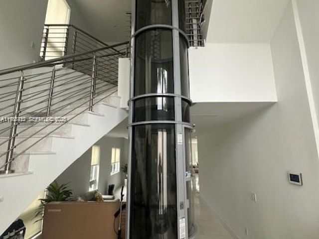 Home for rent at 8210 NW 33rd Ter - photo 7523010