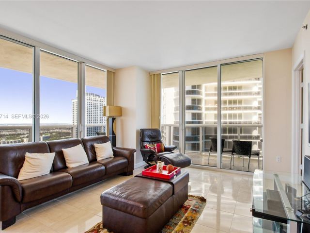 Apartment for rent  Unit #3508 - photo 7499030