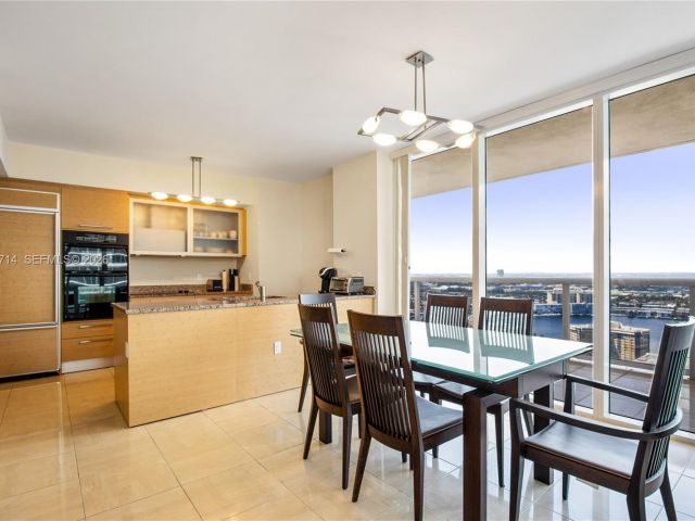 Apartment for rent  Unit #3508 - photo 7499034