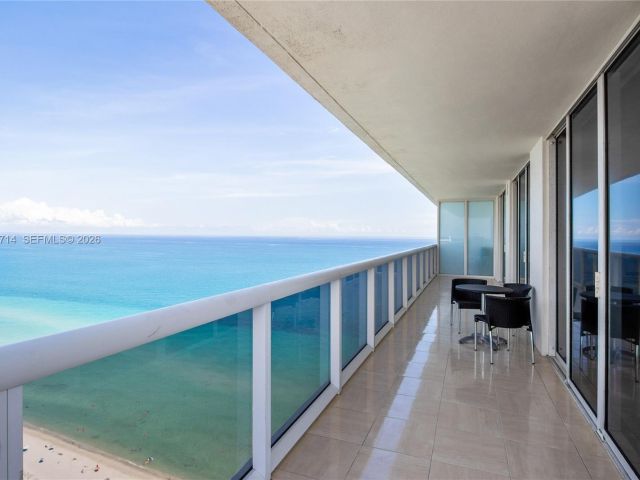 Apartment for rent  Unit #3508 - photo 7499063