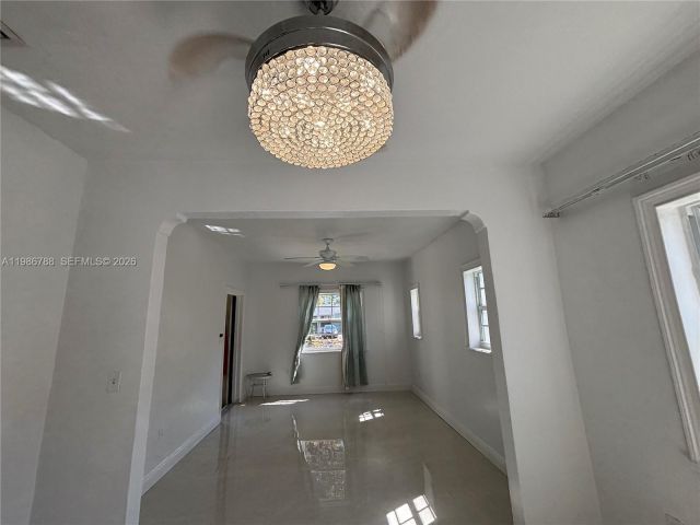 2-bedroom home for rent in Miami - 521 NW 48th St - MondialRealty