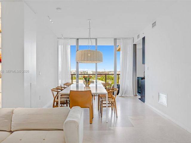 Apartment for rent  Unit #802N - photo 7507689