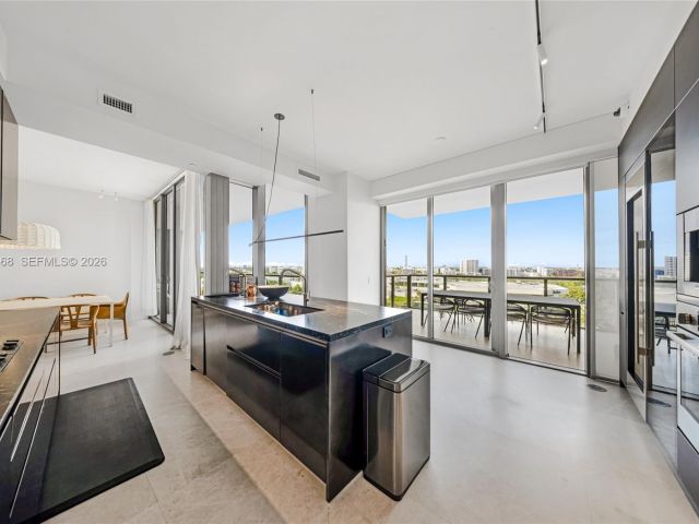 Apartment for rent  Unit #802N - photo 7507692