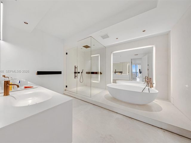 Apartment for rent  Unit #802N - photo 7507699