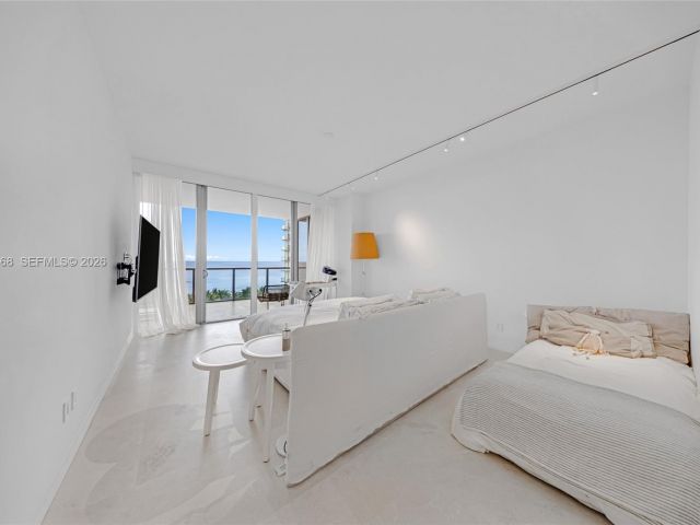 Apartment for rent  Unit #802N - photo 7507700