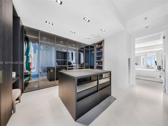 Apartment for rent  Unit #802N - photo 7507705