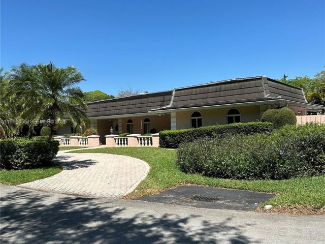 Home for sale at 10805 SW 128th Ter - photo 7518632