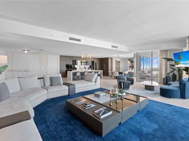 Apartment for sale  Unit #5201 - photo 7487725