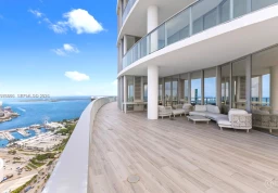 Apartment #5201 at Paramount WorldCenter