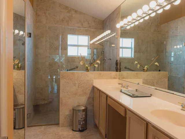 3-bedroom home for sale in West Palm Beach - 1100 Lytham Court - MondialRealty