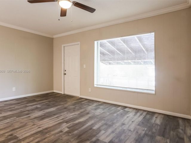 Home for rent at 1078 NE 157th St - photo 7480530