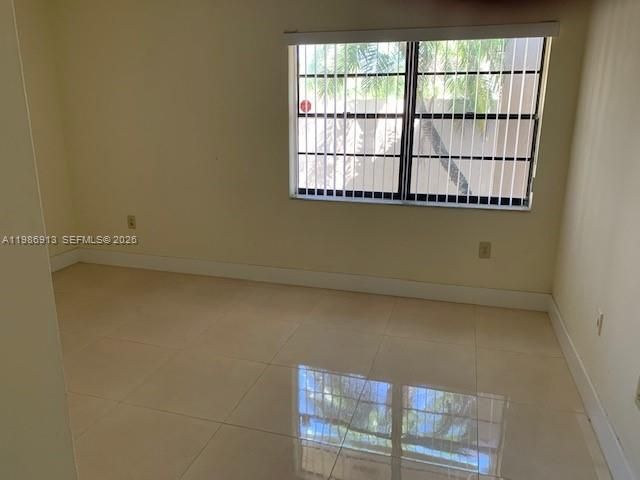3-bedroom home for rent in Miami - 4526 SW 143rd Ct W 0 - MondialRealty