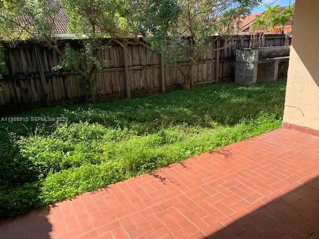 3-bedroom home for rent in Miami - 4526 SW 143rd Ct W 0 - MondialRealty