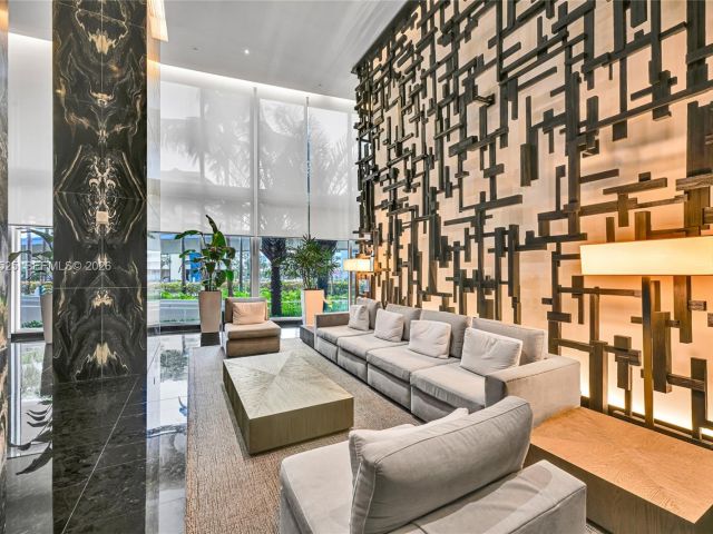 Apartment for sale  Unit #3908 - photo 7500321