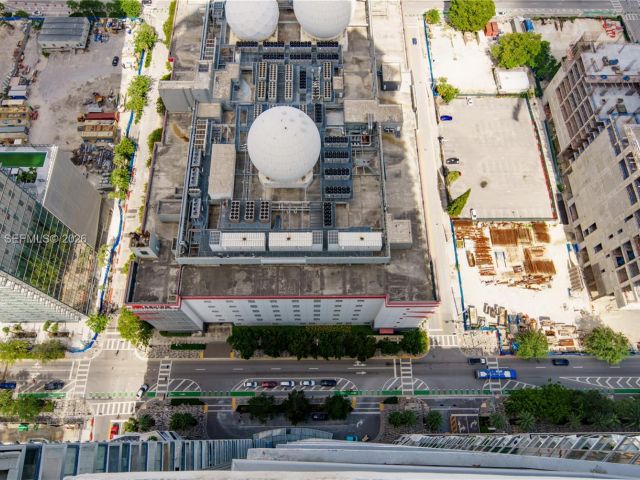 Apartment for rent  Unit #4406 - photo 7487707