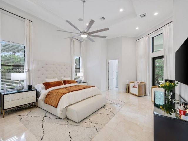 Home for rent at 2751 NW 70th Blvd - photo 7496961