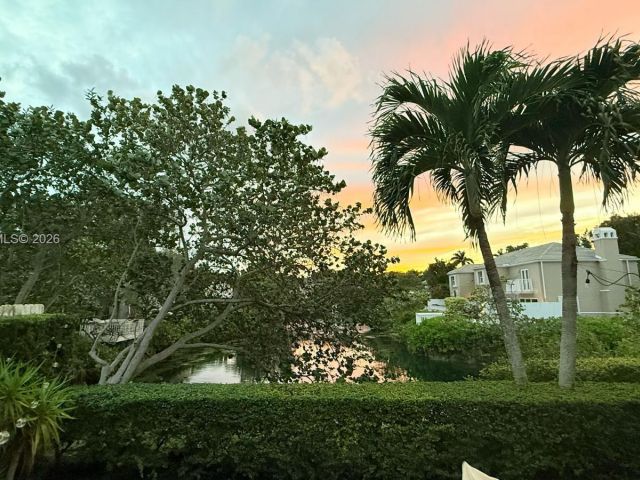 Home for rent at 5570 SW 70th Pl S 5570 - photo 7499001