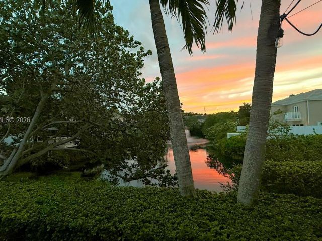 Home for rent at 5570 SW 70th Pl S 5570 - photo 7499002