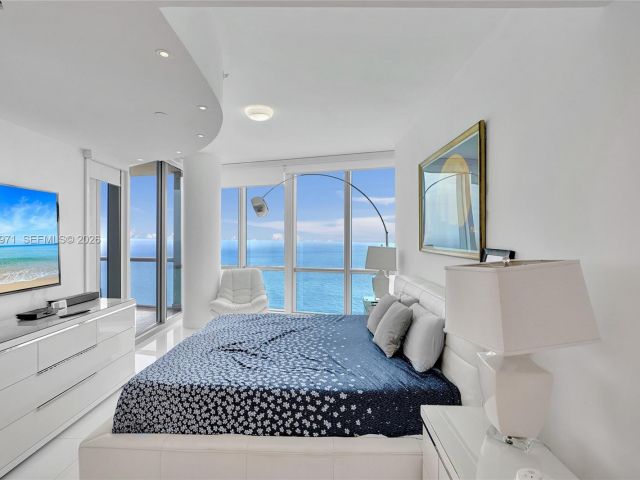 Apartment for rent  Unit #3206 - photo 7498591