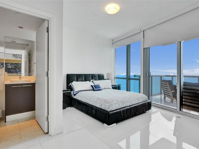 Apartment for rent  Unit #3206 - photo 7498602