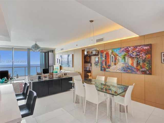 Apartment for rent  Unit #3206 - photo 7498607