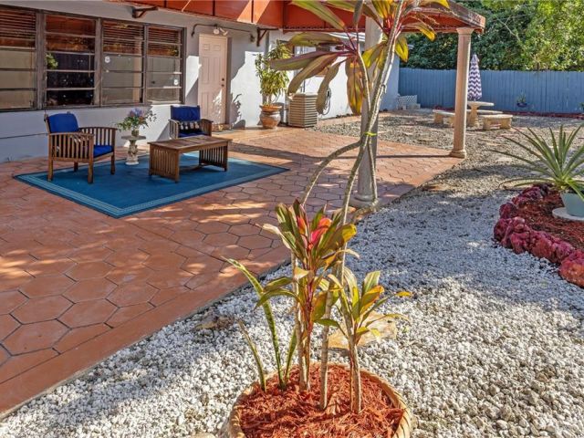 Home for sale at 12890 NE Miami Ct - photo 7504214