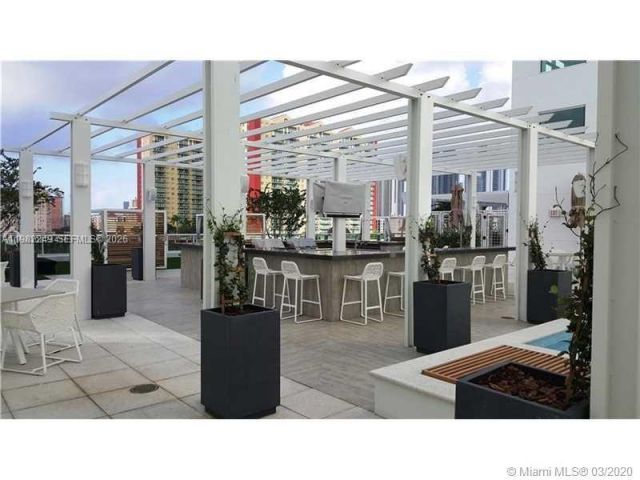 Apartment for rent  Unit #717 - photo 7513741