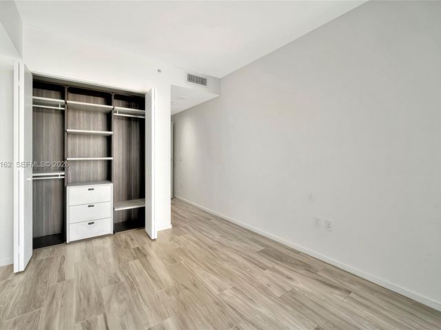 Apartment for sale  Unit #2909 - photo 7514325