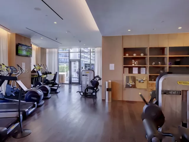 3-bedroom condo for sale in Miami - 801 S Miami Ave 2909 - MondialRealty