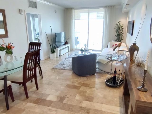 Apartment for rent  Unit #2805 - photo 7514255