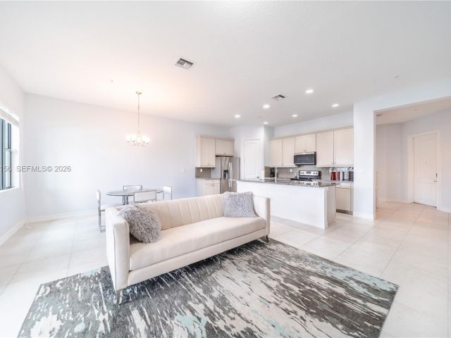 Home for rent at 11674 SW 13th Ln 1674 - photo 7513786