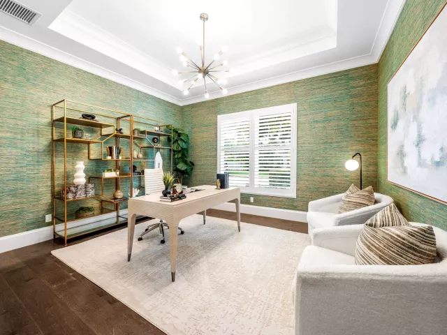 5-bedroom home for sale in Boca Raton - 598 NW 9th Court - MondialRealty
