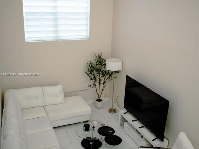 Home for rent at 15022 SW 143rd Ter 1 - photo 7513940