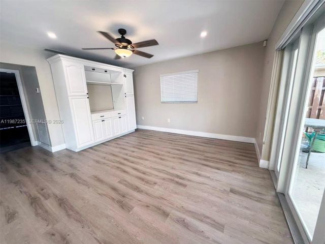 Home for rent at 1804 SW 104th Ct - photo 7518211