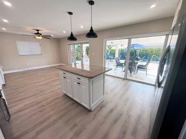 Home for rent at 1804 SW 104th Ct - photo 7518213