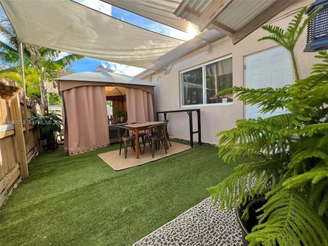 Home for rent at 2040 NE 183rd St - photo 7516853