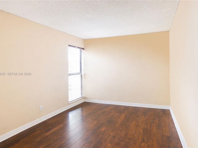 Home for rent at 8980 Palm Tree Ln 8980 - photo 7518426