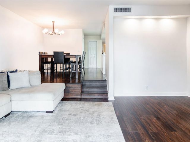 Home for rent at 8980 Palm Tree Ln 8980 - photo 7518435