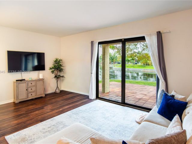 Home for rent at 8980 Palm Tree Ln 8980 - photo 7518438