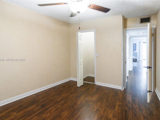 Home for rent at 8980 Palm Tree Ln 8980 - photo 7518453