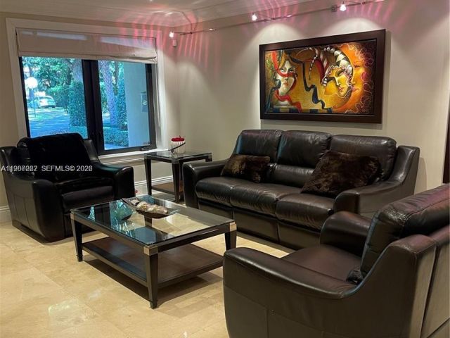 Home for rent at 1501 Lisbon St - photo 7515755