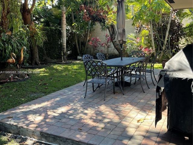 Home for rent at 1501 Lisbon St - photo 7515756