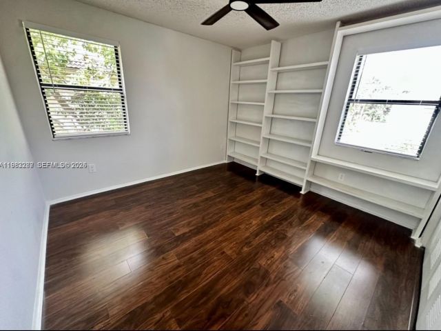 Home for rent at 1431 SW 87th Way 0 - photo 7515661